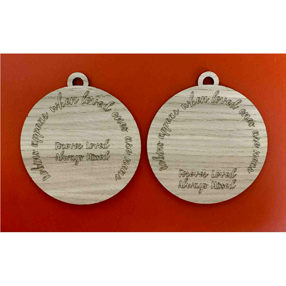 ENGRAVED OAK 'ROBINS APPEAR' LOOP CIRCLE (CCO293)