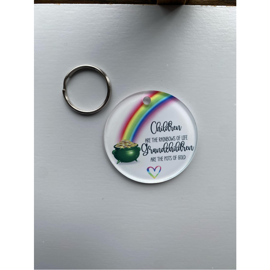 SUBLIMATED GRANDCHILDREN POTS OF GOLD 5CM CIRCLE KEYRING (WC1630)
