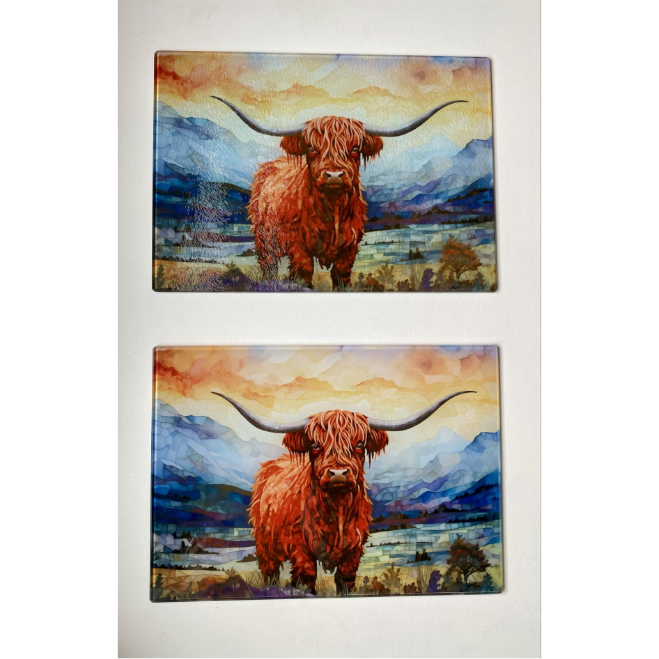 HIGHLAND COW SUBLIMATED GLASS CHOPPING BOARD