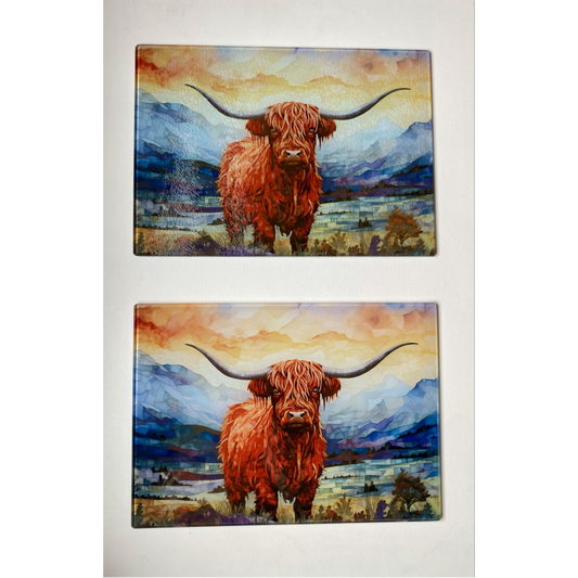 HIGHLAND COW SUBLIMATED GLASS CHOPPING BOARD